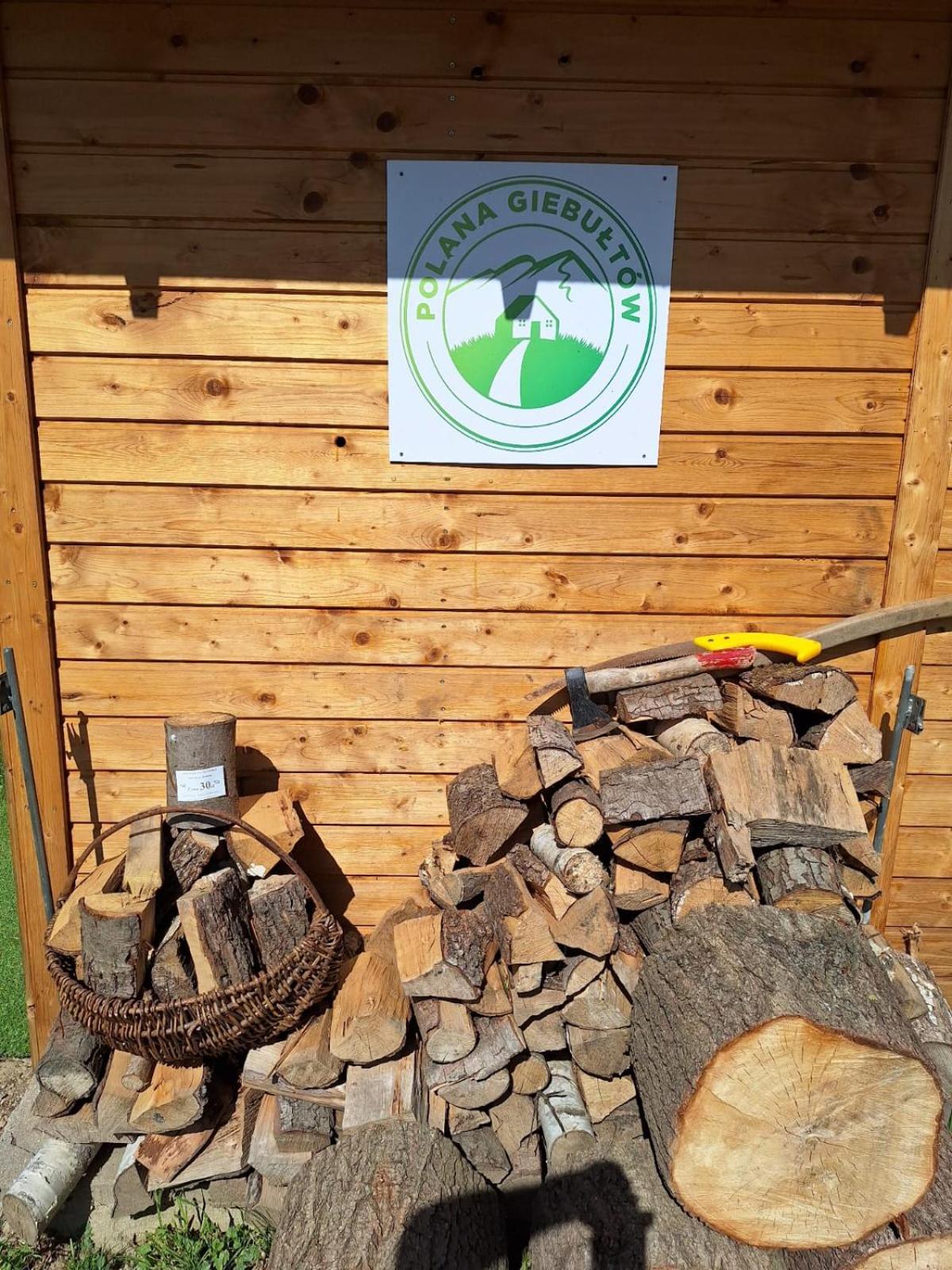 Camping, Zabierz Wlasny Namiot Kameralne Pole Namiotowe Z Basenem Kinem Plenerowym Miejscem Na Ognisko I Placem Zabaw Zywe Zwierzeta Campingplatz